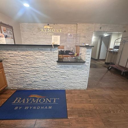 Baymont Inn & Suites Richmond Экстерьер фото