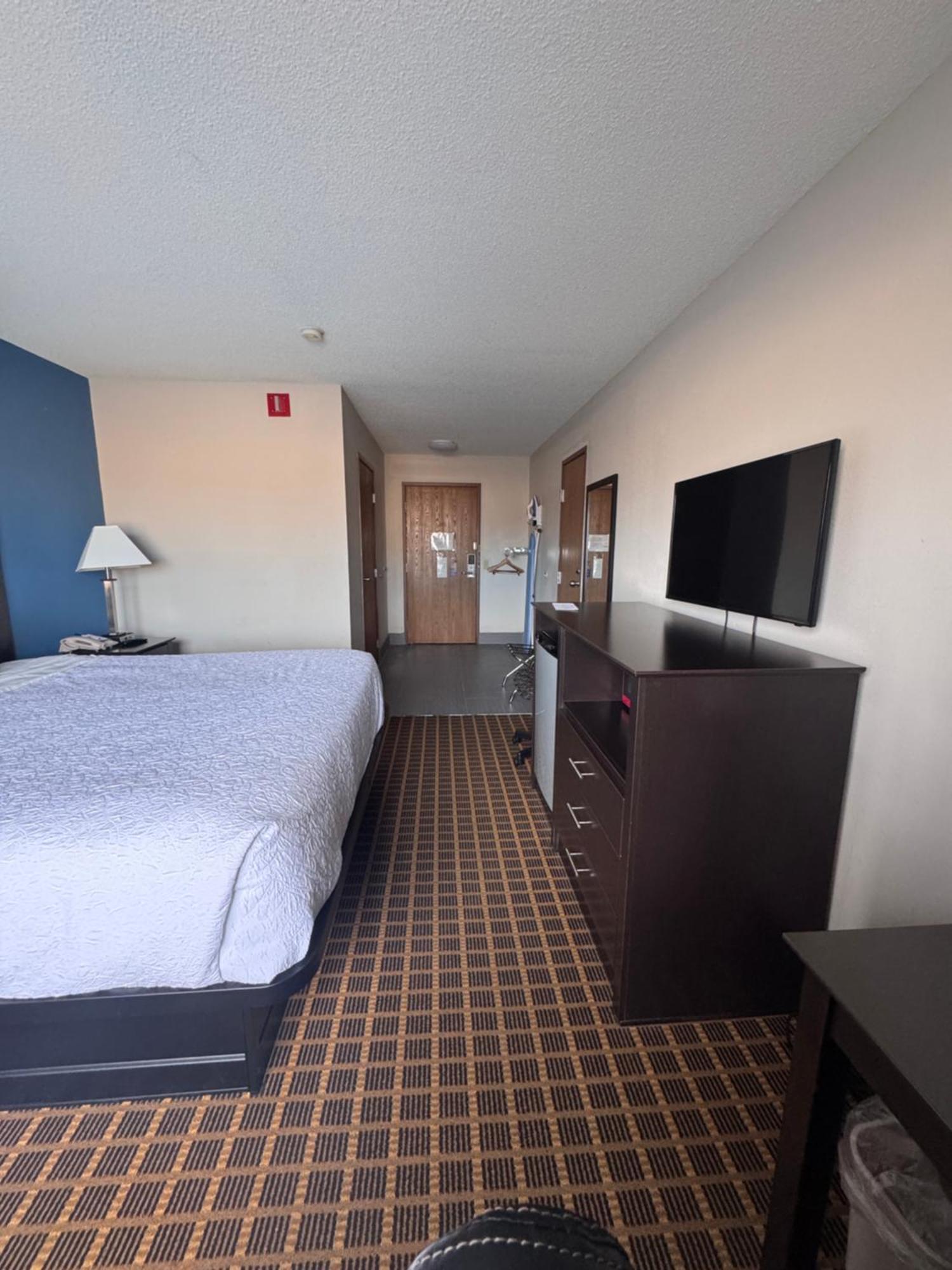 Baymont Inn & Suites Richmond Экстерьер фото