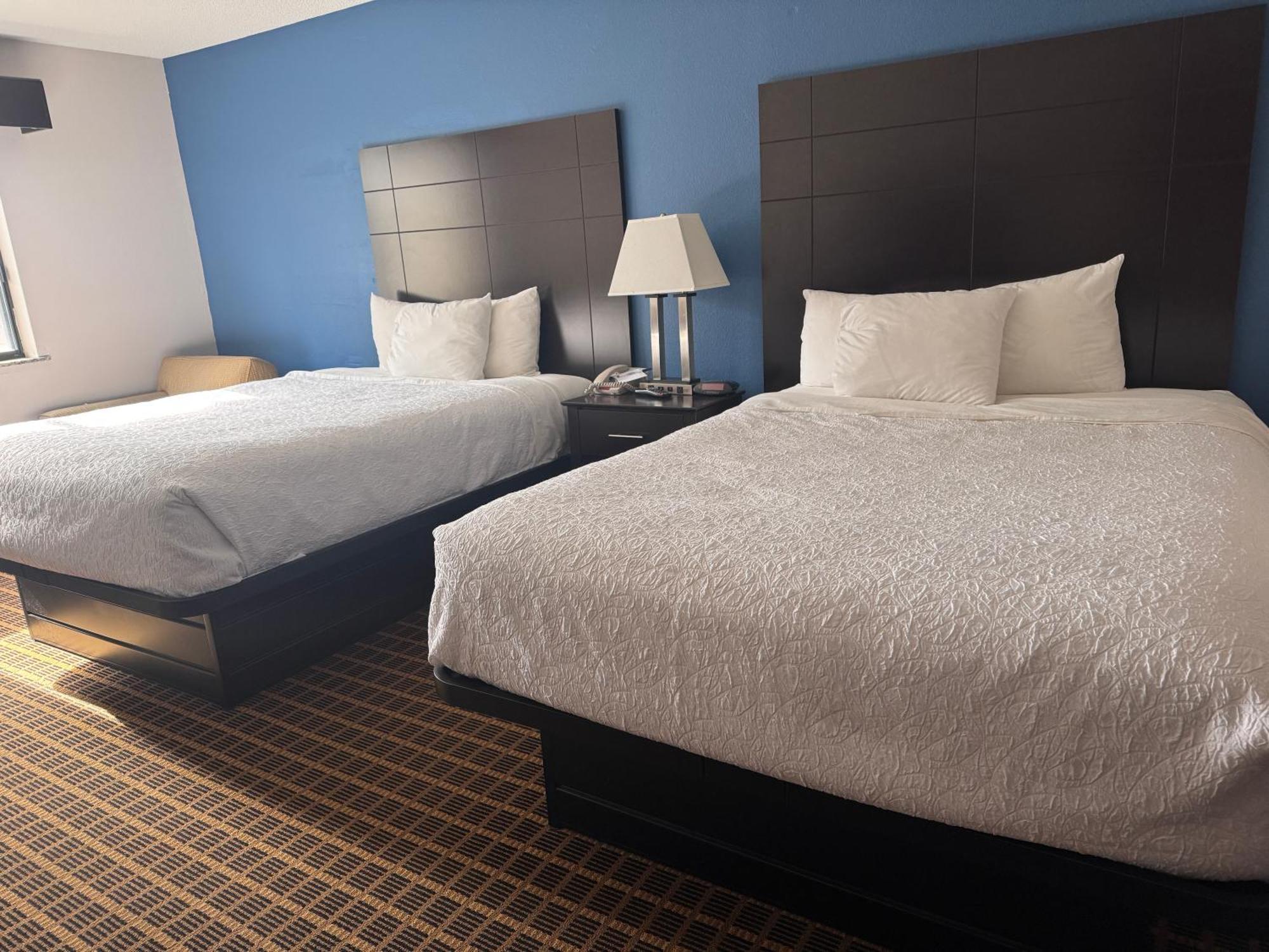 Baymont Inn & Suites Richmond Экстерьер фото